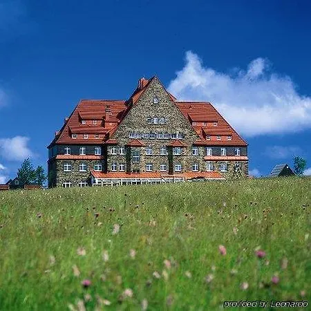 Saechsischer Hof 4*